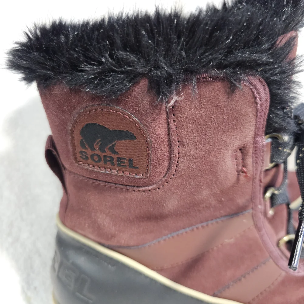Sorel cozy chic